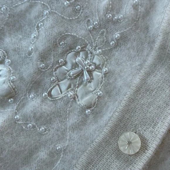 Vintage Angora & Lambswool Embellished Grandma Cardigan - Picture 6 of 6